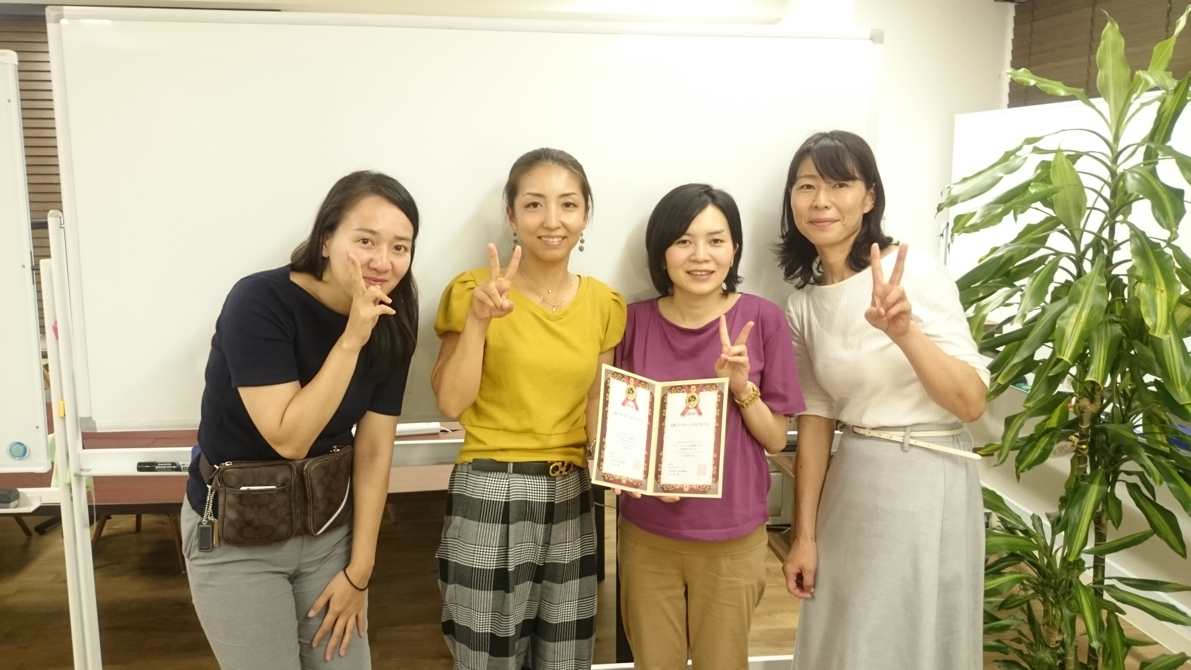 パート・家事・育児のスキマ時間を賢く活用！ABCセラピストスクール現役受講生（45歳・2児の母）のリアルな1日タイムスケジュール